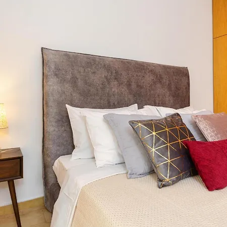 Casa Di Flora Luxurious In Rhodes Holiday home